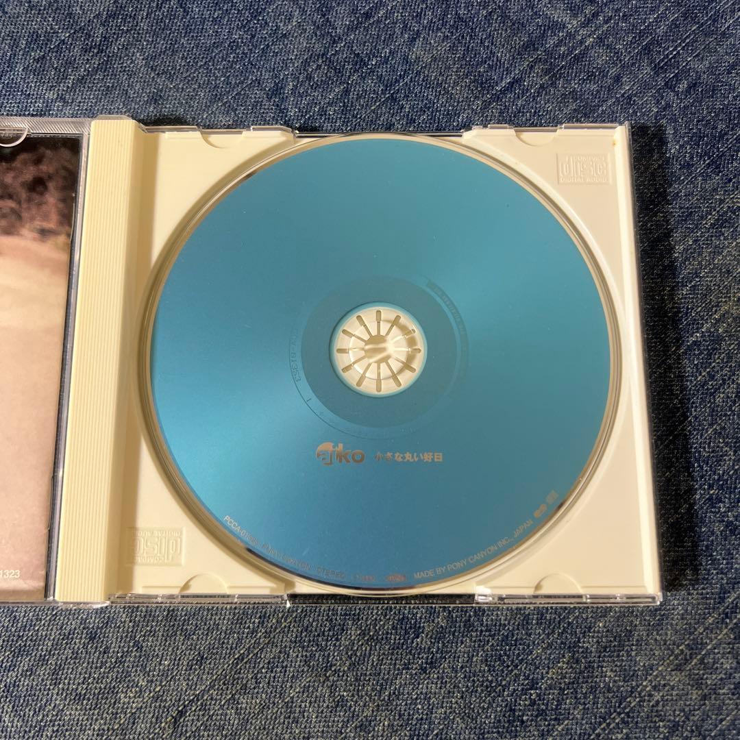 ☆CDアルバム/aiko/小さな丸い好日/円周キズあり☆ — image 2