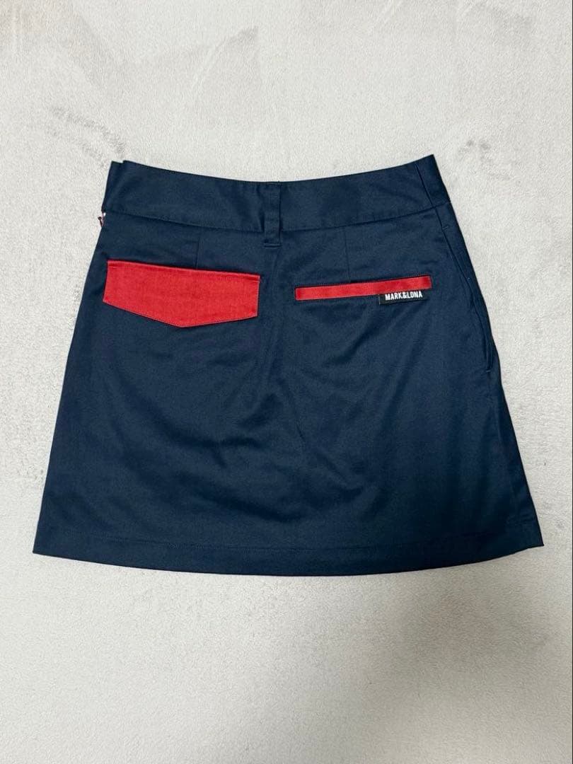 MARK&LONA プリーツスカート 36 (S) レッド×ネイビー — image 2