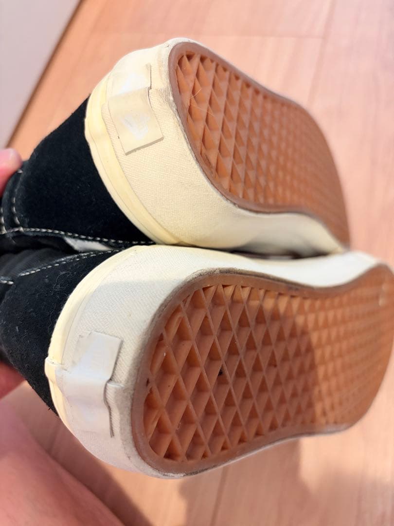 VANS Sk8-Hi FOG FEAR OF GOD ESSENTIALS — image 3