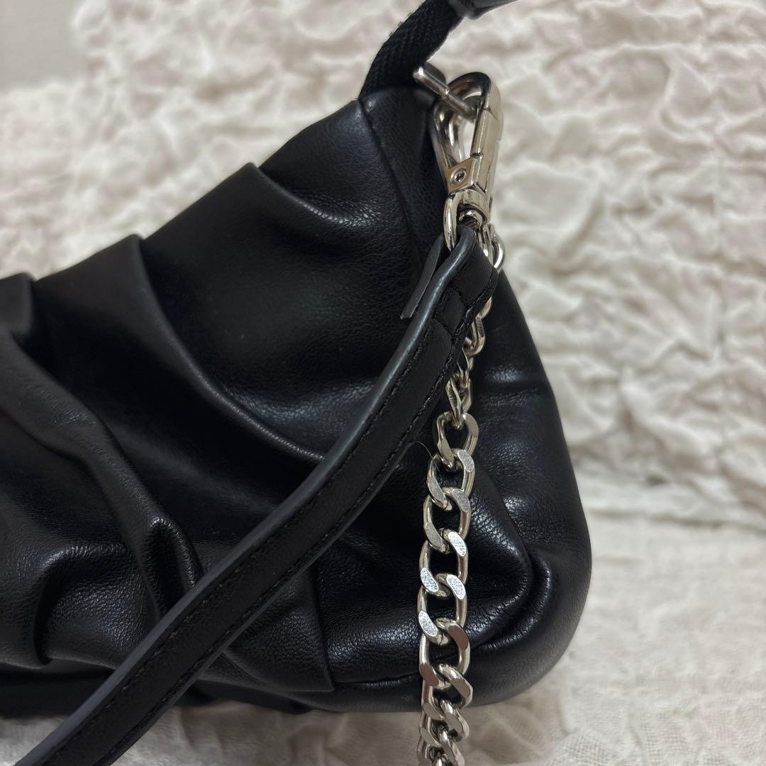 bershka ベルシュカ　ハンドバッグ　チャーンショルダーバッグ　ブラック　黒 — image 5