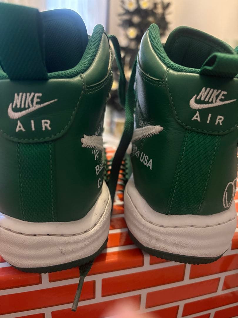Off-White x Nike Air Force 1 Mid Pine — image 3