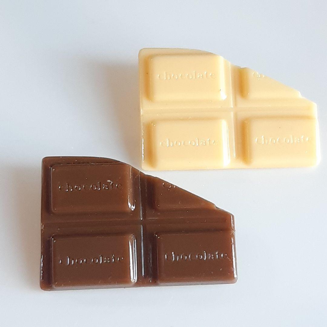 ブローチ　二個セット　チョコレート　板チョコ　お菓子　スイーツ　ホワイト — image 2