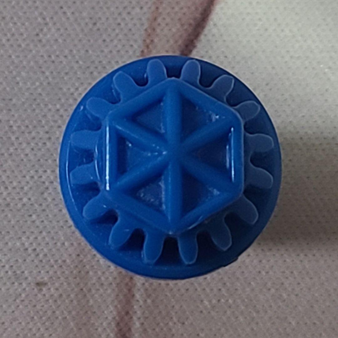 ベイブレードX H ヘキサ ビット単品 バトル使用済み 中古品 青色 — image 4