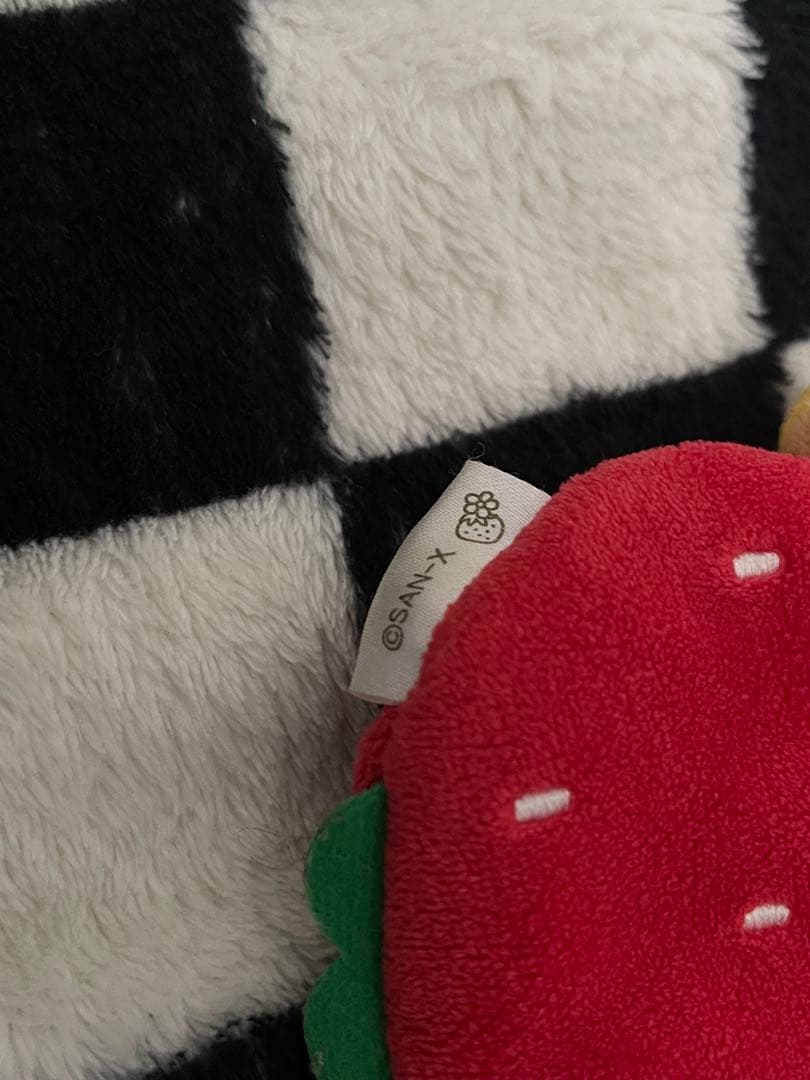 リラックマ コインケース いちご — image 4
