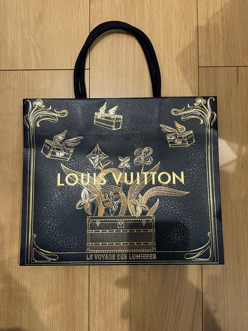 LOUIS VUITTON ショッパー — image 2