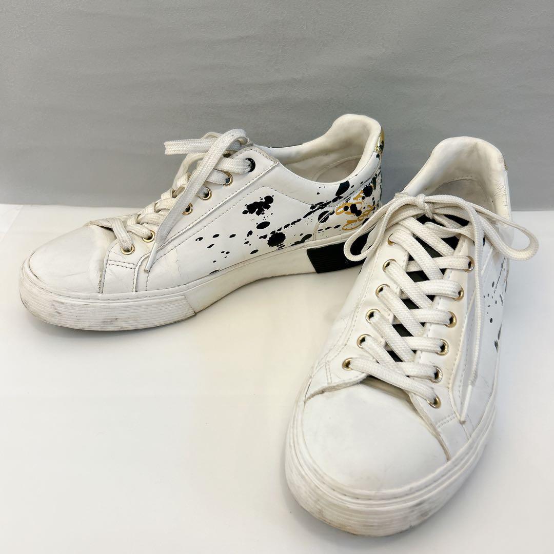 ZARA グラフィティペイント風スニーカー ホワイト×ゴールド25.5cm — image 2