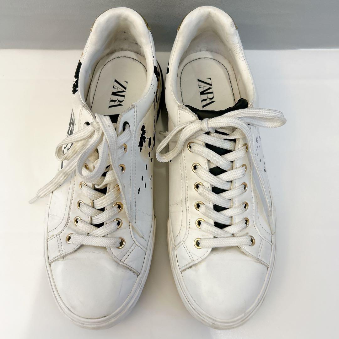 ZARA グラフィティペイント風スニーカー ホワイト×ゴールド25.5cm — image 3