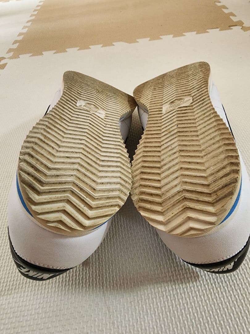 【箱有り極美品】NIKE CORTEZコルテッツ28.0 — image 3