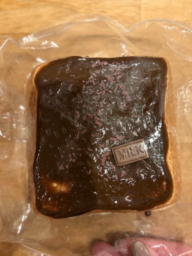 kikisquishy スクイーズ生クリーム風　チョコトースト　XL — image 2