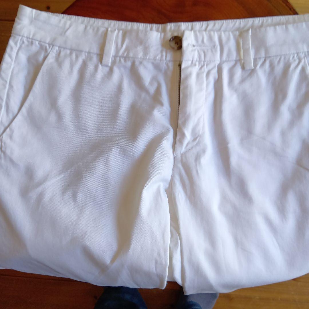 ホワイト チノパン コットン素材　UNIQLO — image 4