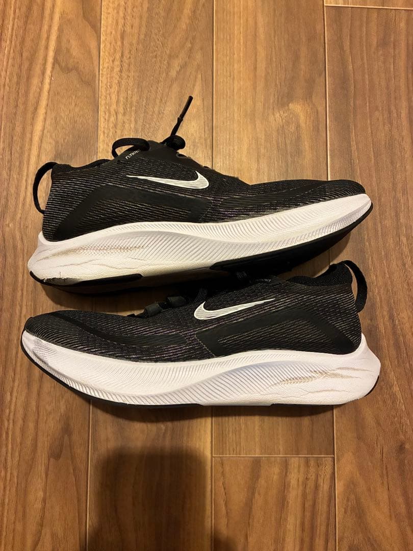 NIKE ZOOM FLY4 ブラック — image 3