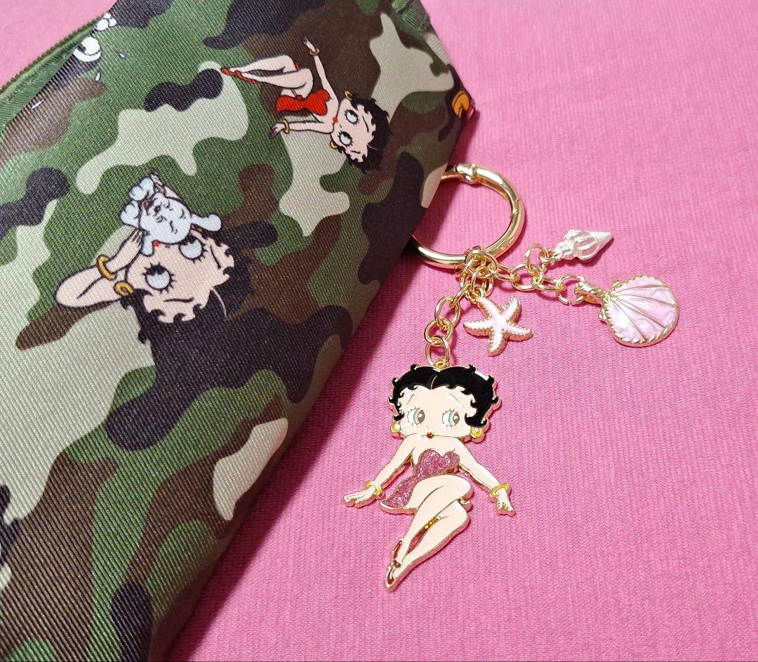 Betty Boop 貝殻バックチャームキーホルダー — image 3