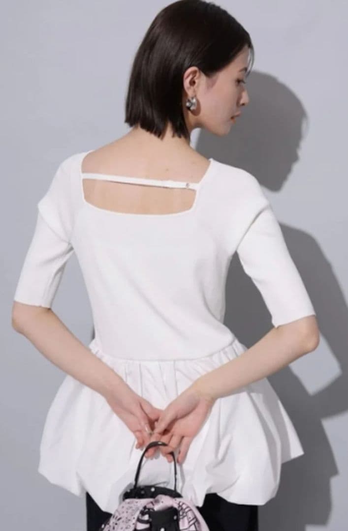 新品　タグ付　Arpege story　アルページュ　裾バルーン半袖ニット — image 3