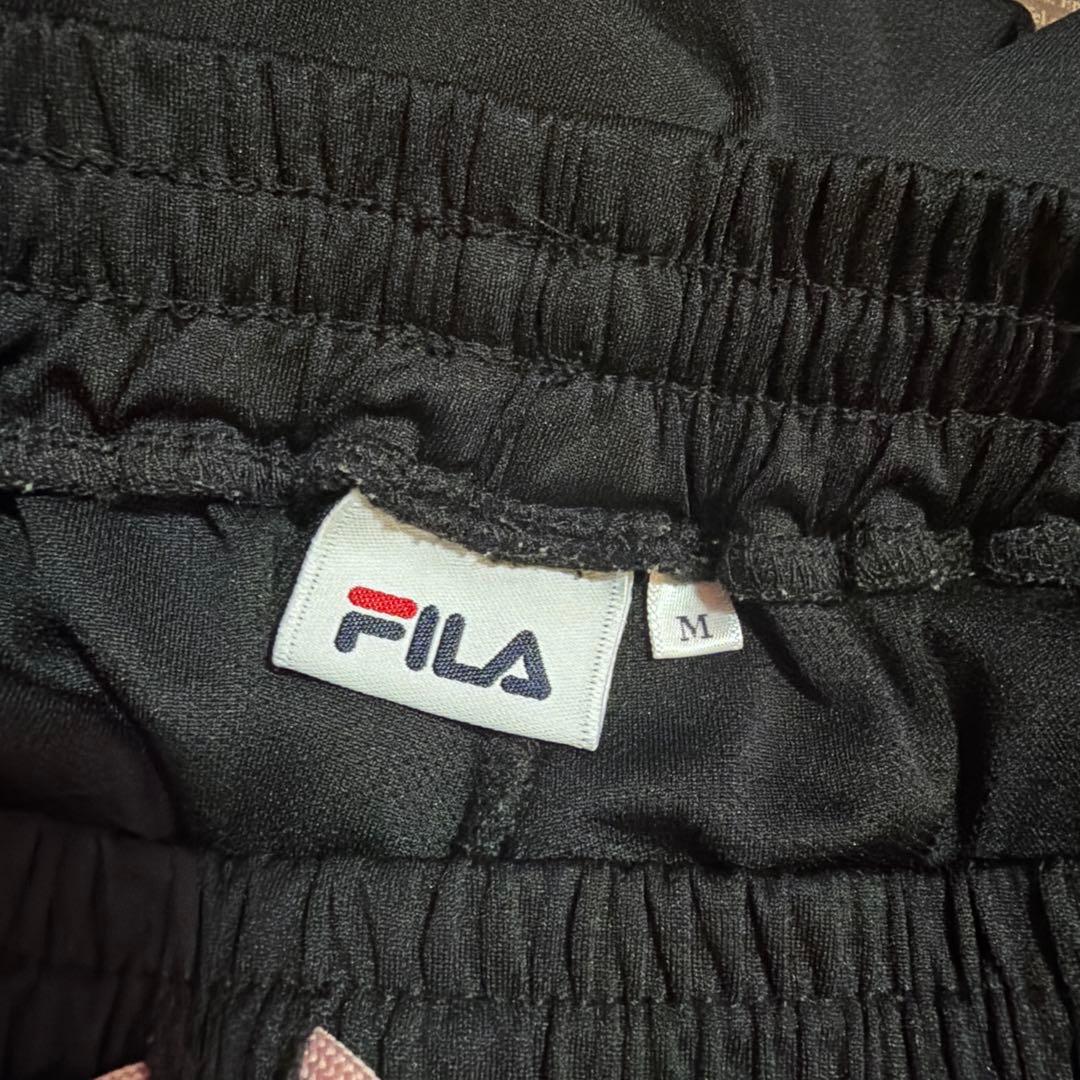 フィラ　F IＬＡ　Mサイズ　黒　クロップドパンツ　パンツ　レディース — image 4