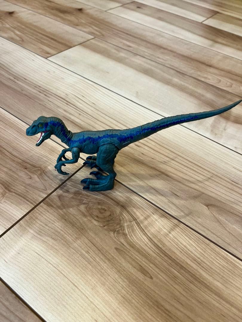 ジュラシックワールド　サベッジストライク　ブルー　mattel マテル — image 2