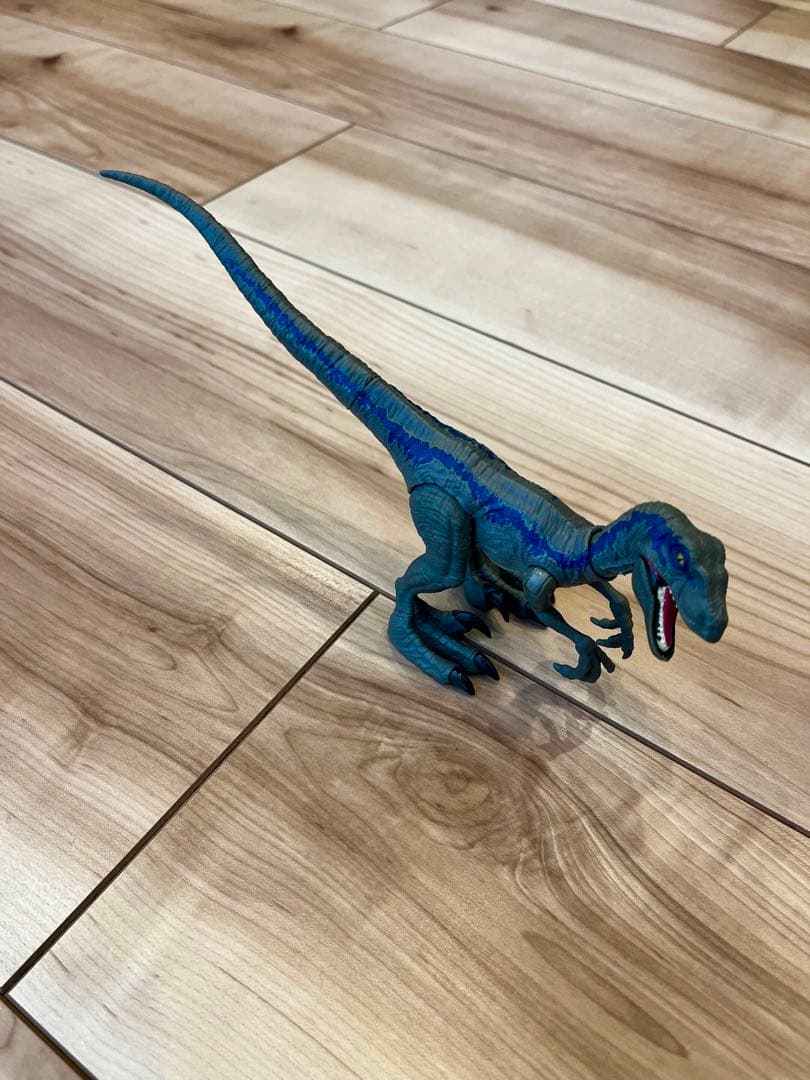 ジュラシックワールド　サベッジストライク　ブルー　mattel マテル — image 3