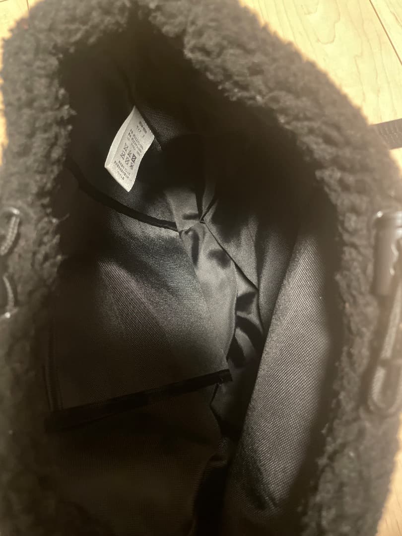 BEN DAVIS ボア ショルダーバッグ ブラック — image 4