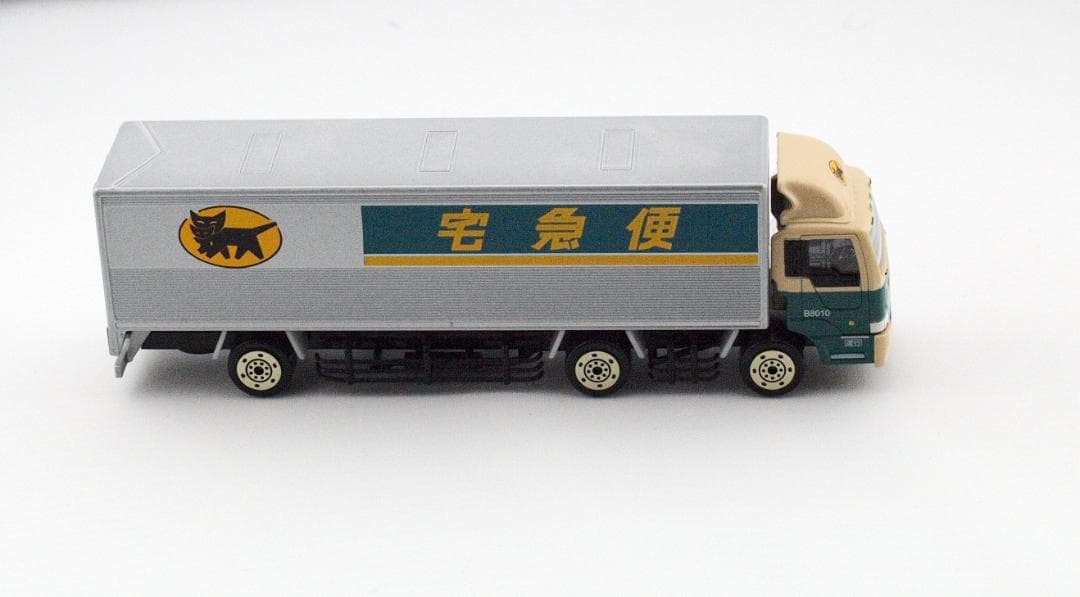 新品☆クロネコヤマト 10tトラック ヤマト運輸 ミニカー — image 3