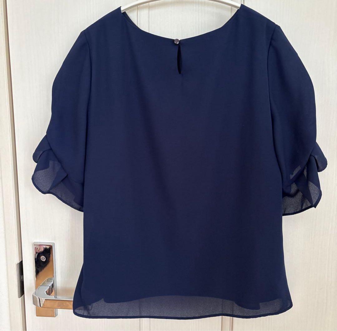 Te chichi フリル袖　紺色ブラウス — image 2