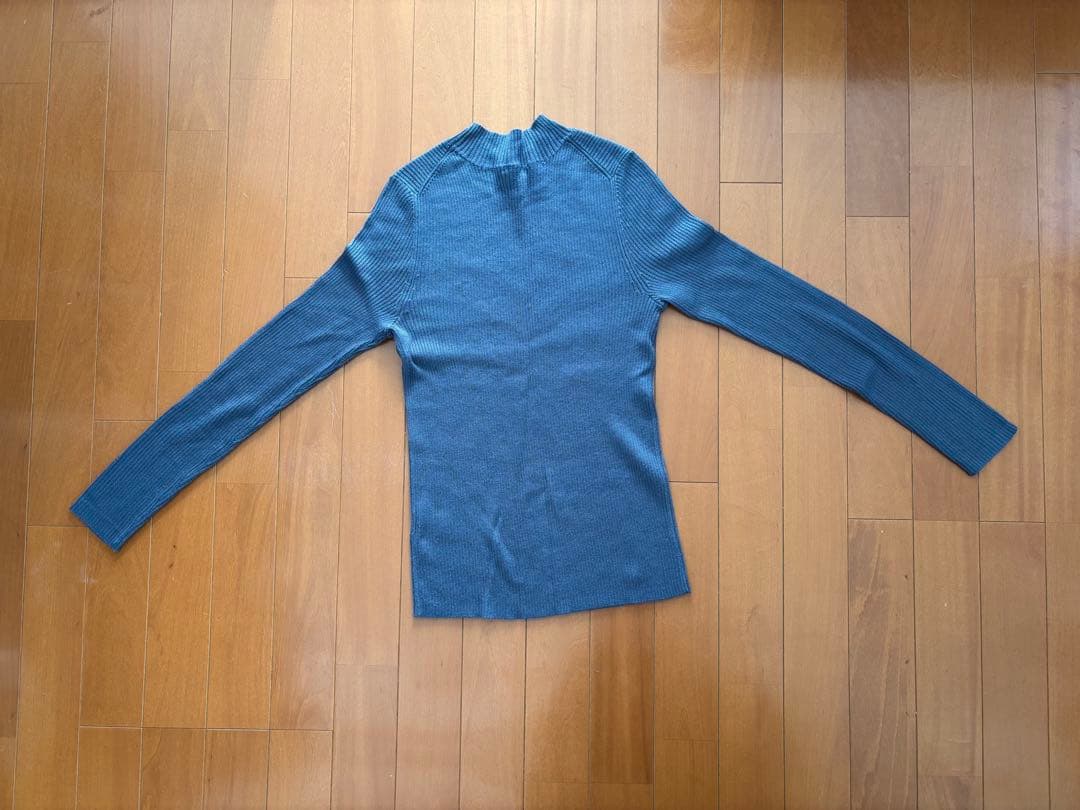 GU ブルー リブニット 長袖セーター — image 2
