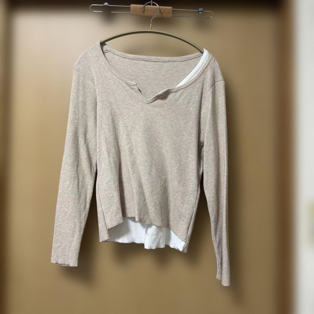 shein ベージュ　Tシャツ　カットソー　M — image 2