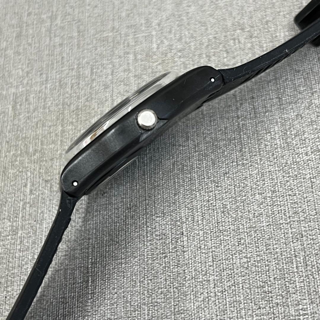 【H6】Swatch GB292 シリコンベルト　腕時計　ブラック　稼動品✨ — image 4