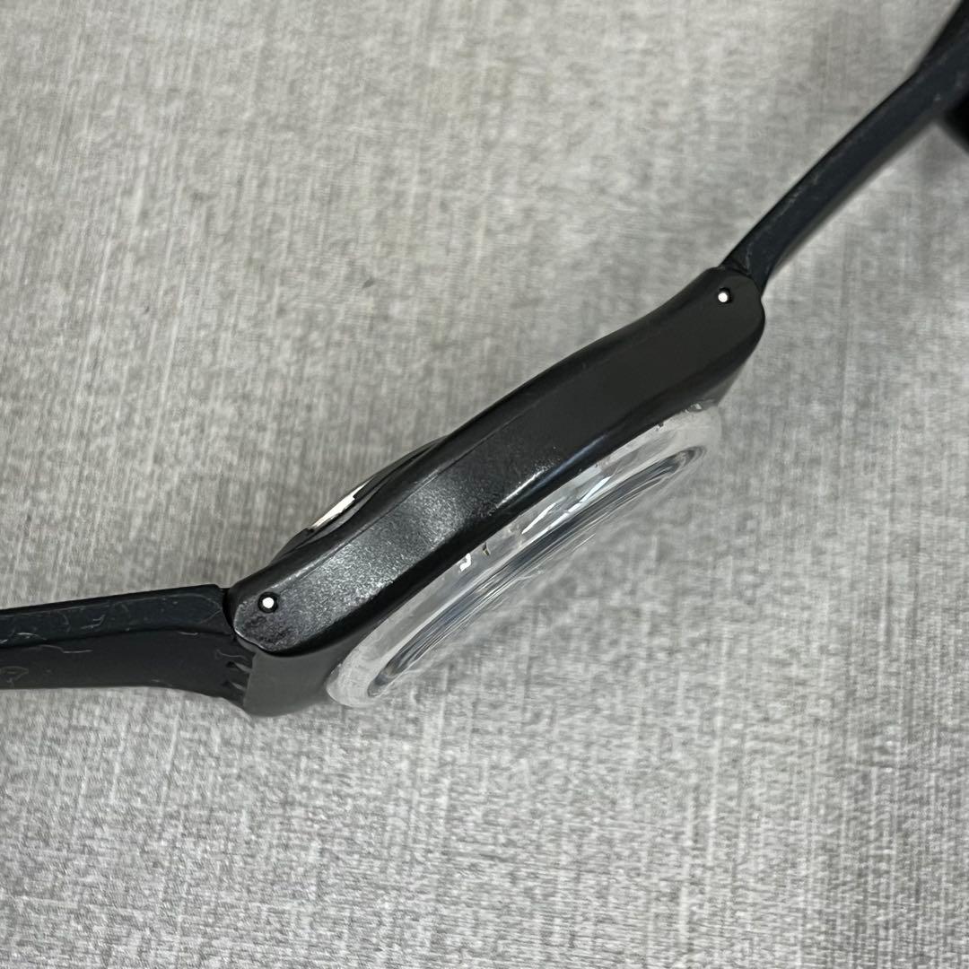 【H6】Swatch GB292 シリコンベルト　腕時計　ブラック　稼動品✨ — image 5