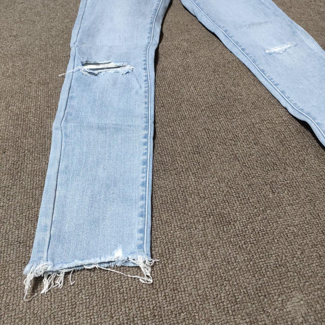 ライトブルー ダメージスキニーパンツ　UNIQLO — image 3