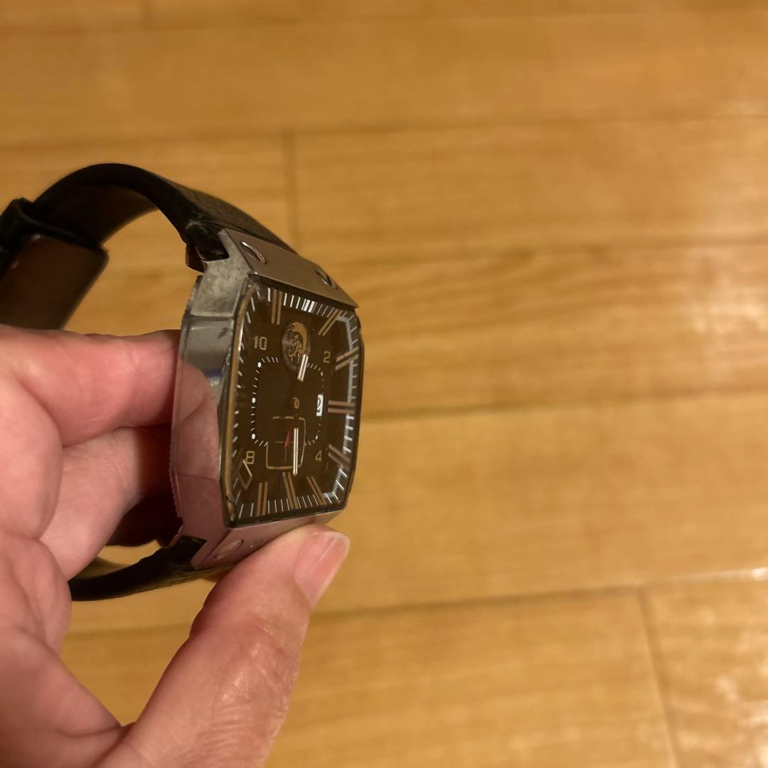 スクエア型 ブラック シルバー 時計 ☆最終お値下げ☆ — image 4