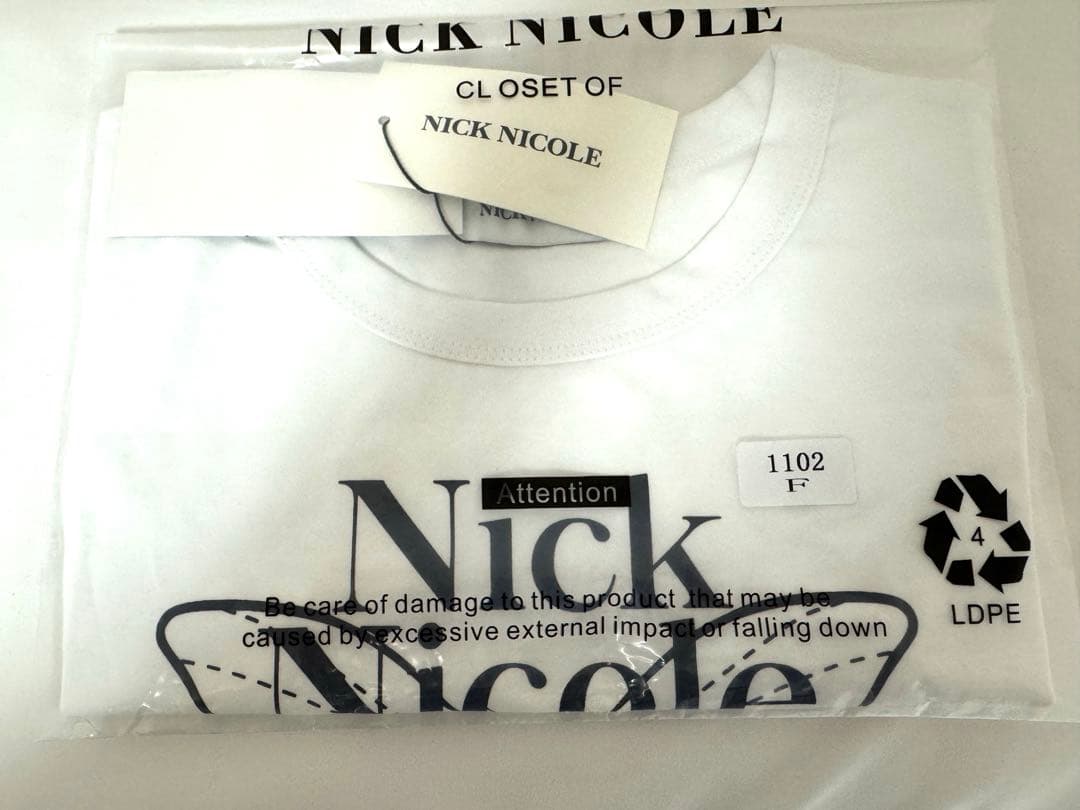 【新品未使用】NICK NICOLE バタフライプリント ミニTシャツ — image 3