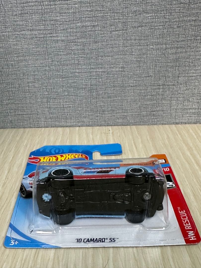 Hot Wheels '10 CAMARO SS HW RESCUE — image 3
