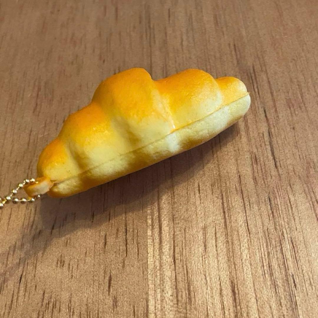 クロワッサン スクイーズ キーホルダー 香り付き — image 4