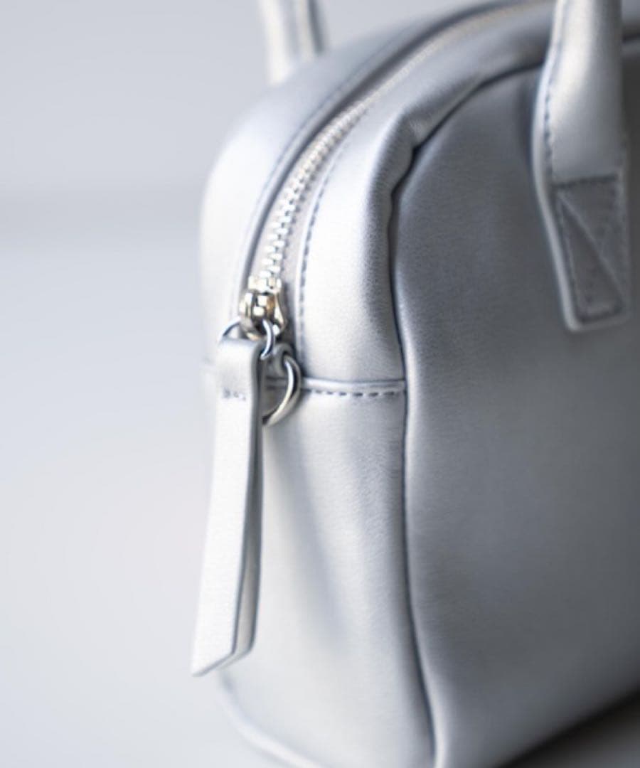 【美品】SINSS 2wayミニボストンバッグ（長さ調節可能） — image 2