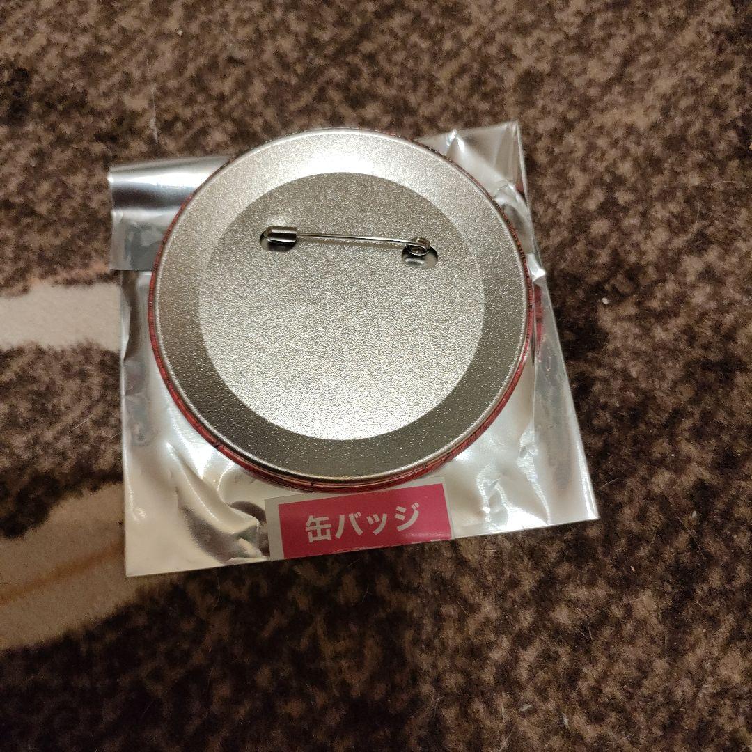 伊藤潤二　うずまき　キーホルダー、缶バッチ　2点セット — image 4