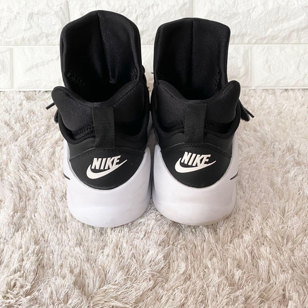 NIKE Kwazi ナイキクワザイブラック/ホワイト 26.0cm — image 4
