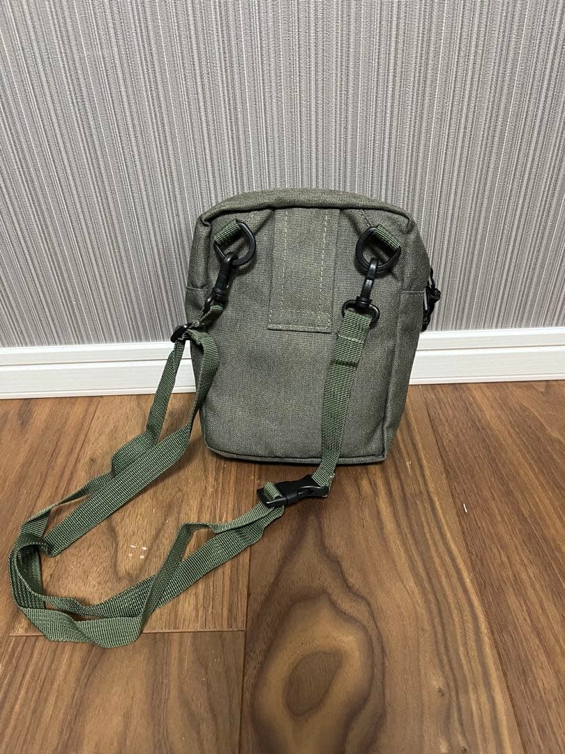 VOLCOM ショルダーバッグ カーキ — image 2