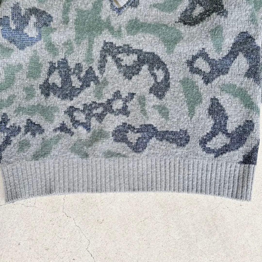 vintage Vネック ニットセーター（迷彩柄）　Vネックニット　グレー　緑 — image 3