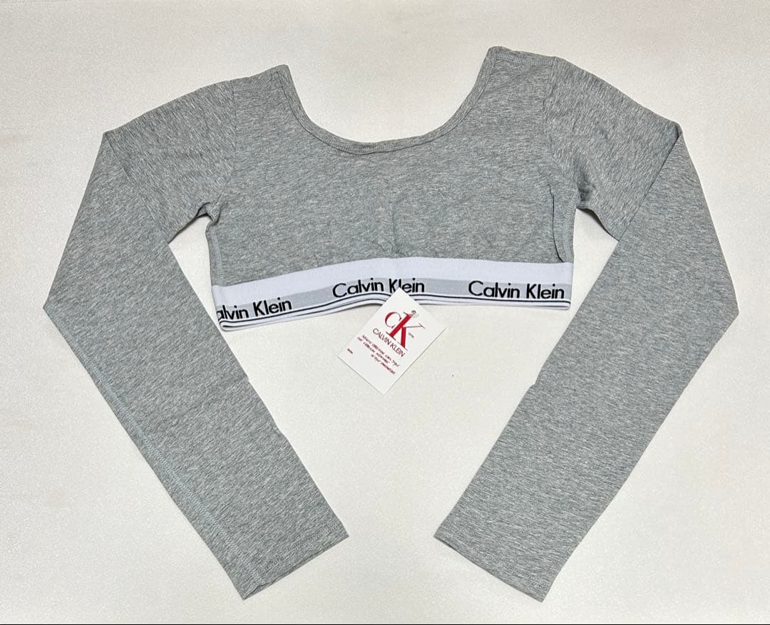 灰M長袖　カルバンクライン　ロングスリーブ レディースＴシャツ — image 2