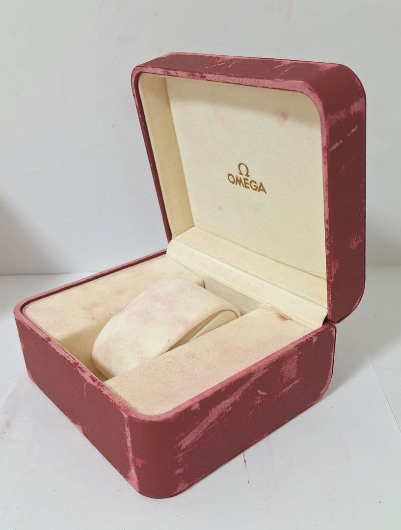 【空箱】OMEGA オメガ ヴィンテージ 赤 時計用 BOXのみ 付属品 D46 — image 3
