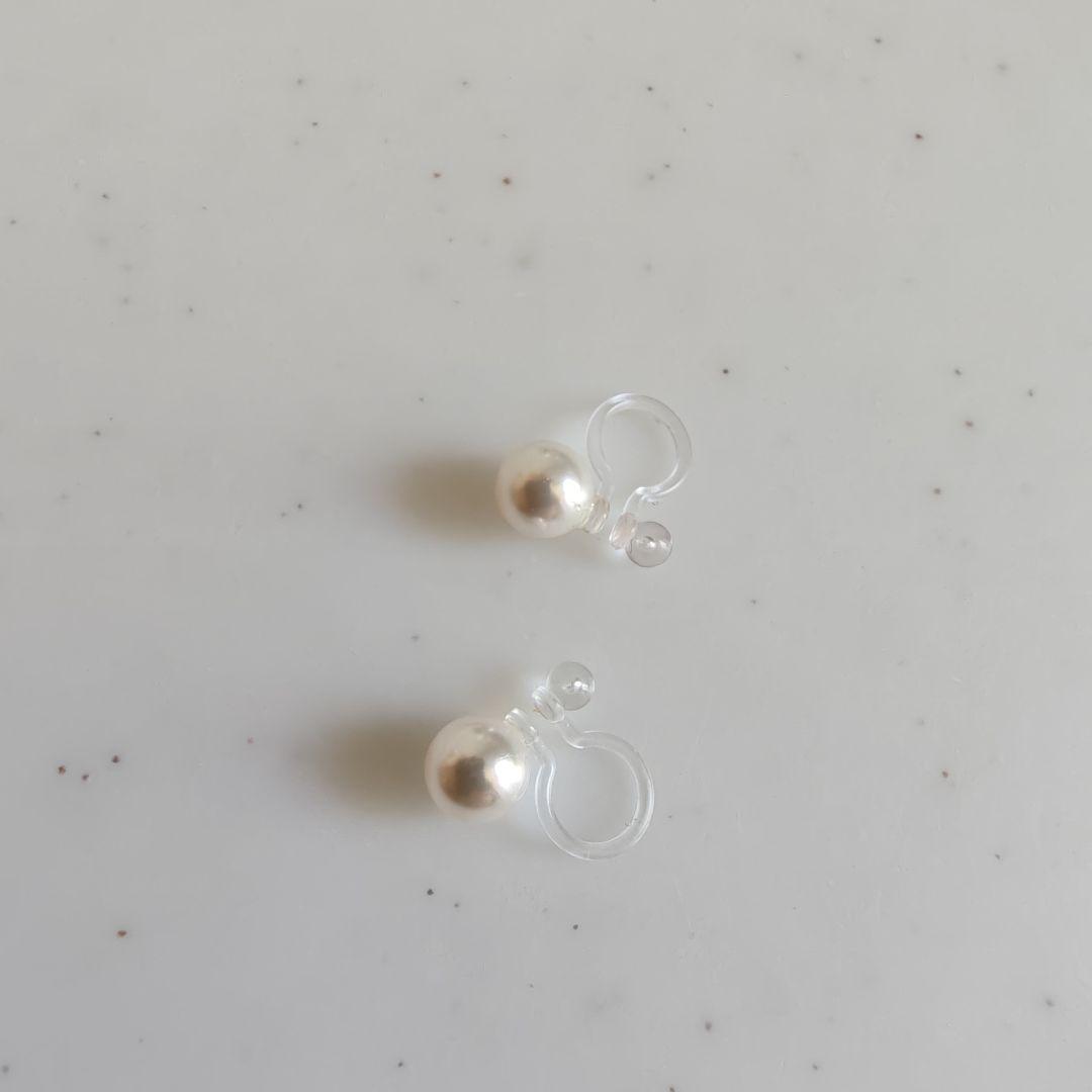 【美品】VOTRE COUTURE／パール 樹脂 イヤリング／ホワイト 6mm — image 2