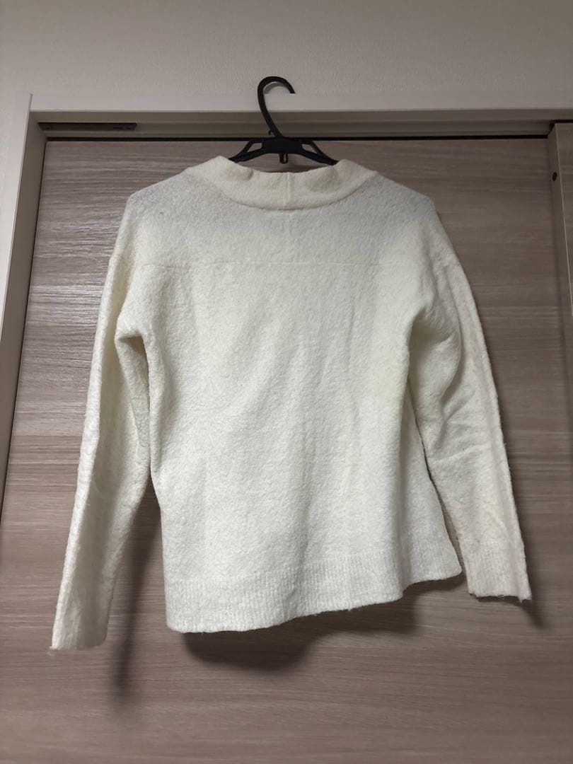 chocol raffine robe 長袖 Vネック ニット ホワイト — image 2