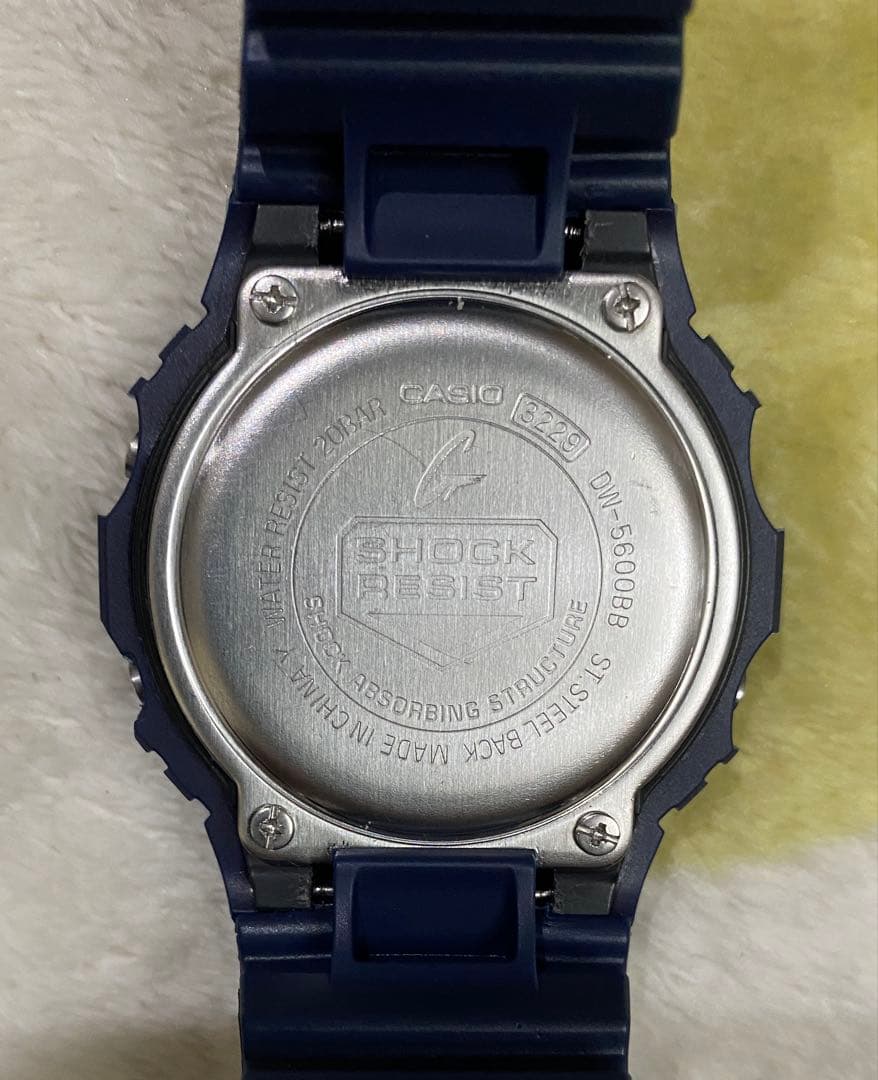 CASIO G-SHOCK DW-5600BB ネイビー — image 3