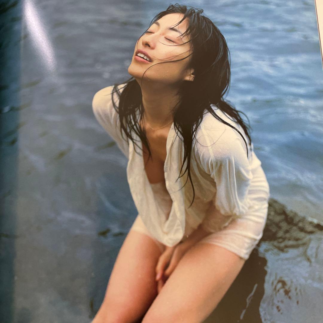 Portrait 佐藤寛子写真集　DVD付き — image 4