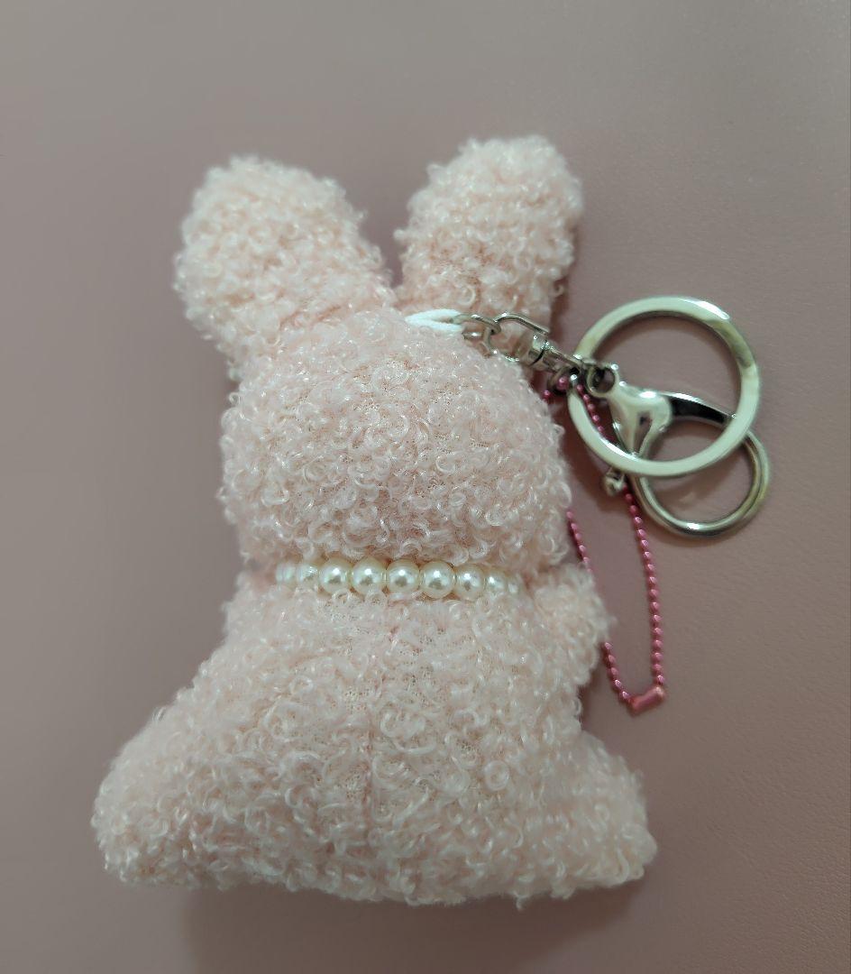 新品 もこもこ うさぎ ラビット ぬいぐるみ キーホルダー ピンク WEGO — image 2