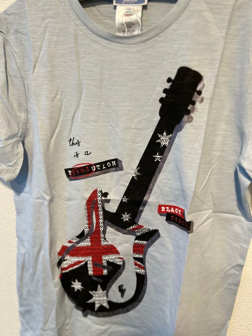 新品⭐︎セール⭐︎12Aギタープリント入りTシャツ — image 2