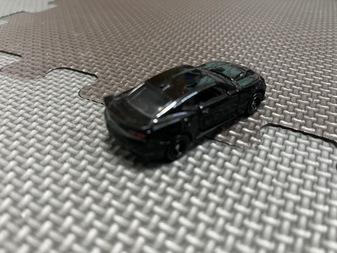 トミカ シボレー カマロ ブラック — image 2