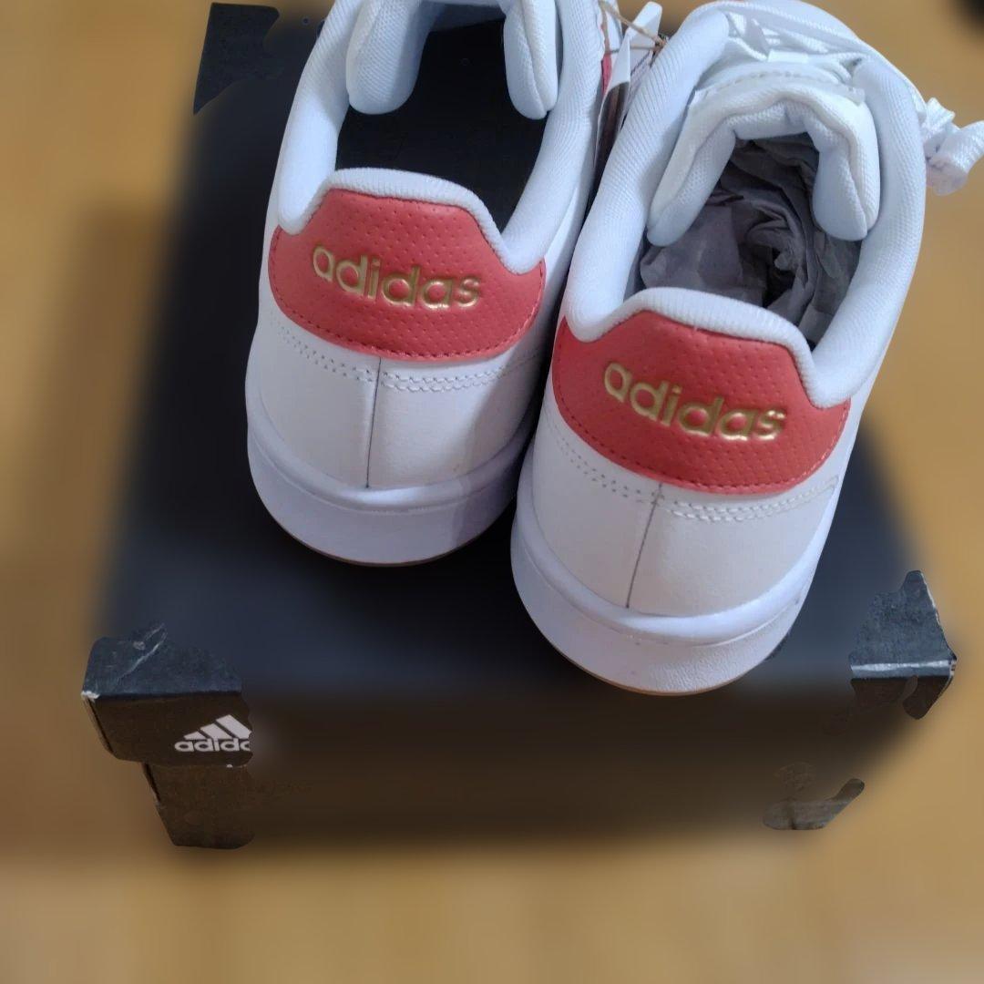 adidas スニーカー ホワイト レッド — image 3