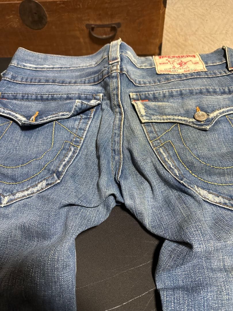 TRUE RELIGION JOEY デニムパンツ — image 3