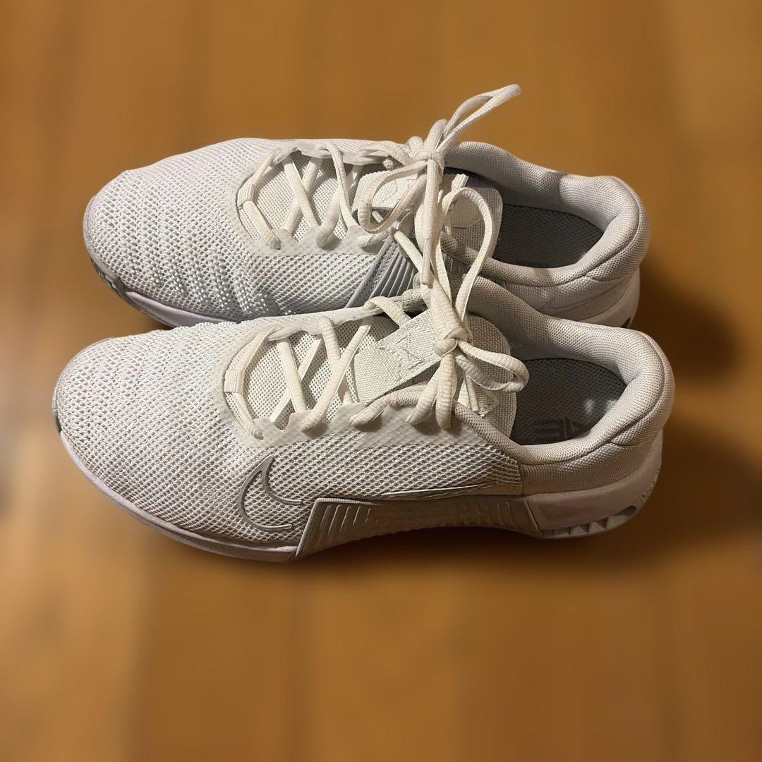 NIKE Metcon 9 ホワイト スニーカー　26.5 — image 2