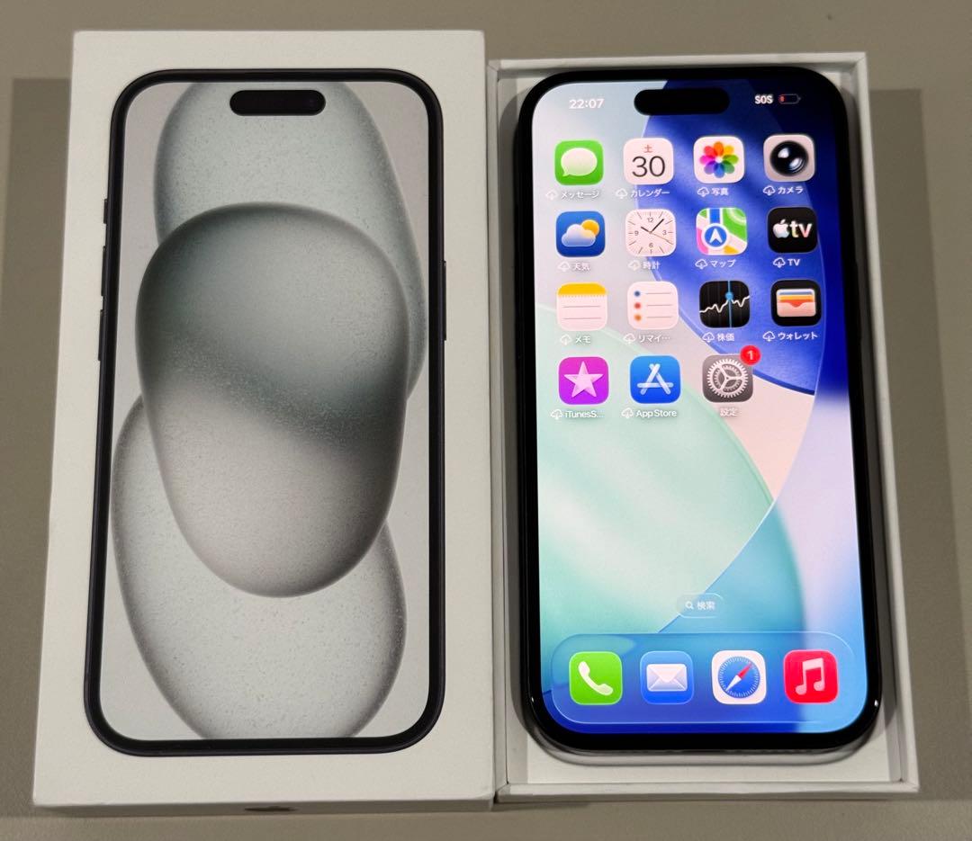新品同様　バッテリー100% Apple iPhone 15 128gb — image 3